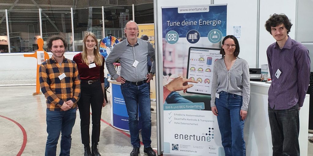 FENES unterstützt Projektpartner bei der Bau- und Energiemesse in Regensburg